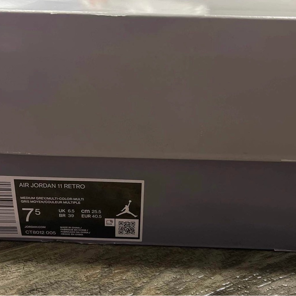 Jordan 11